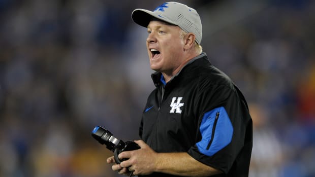 kentucky-wildcats-football-mark-stoops-sec-media-days.jpg